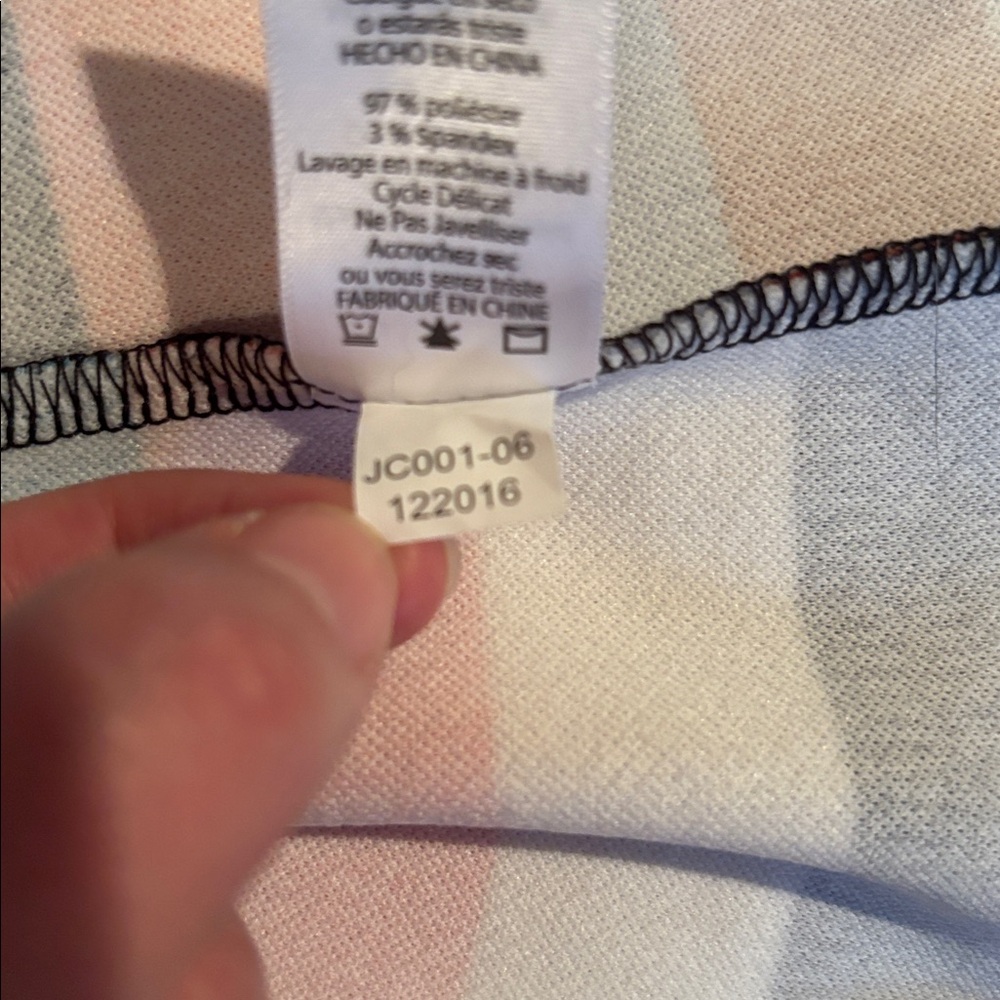 LuLaRoe Amelia striped dress in crepe material with pockets - Picture 12 of 16